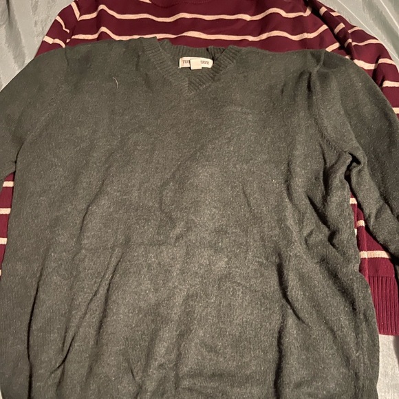Sweaters - Picture 2 of 2
